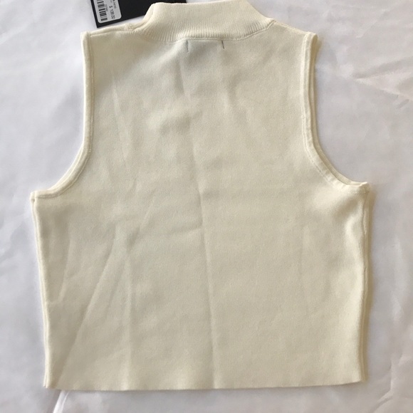 LF Carmar cropped top - Picture 4 of 7